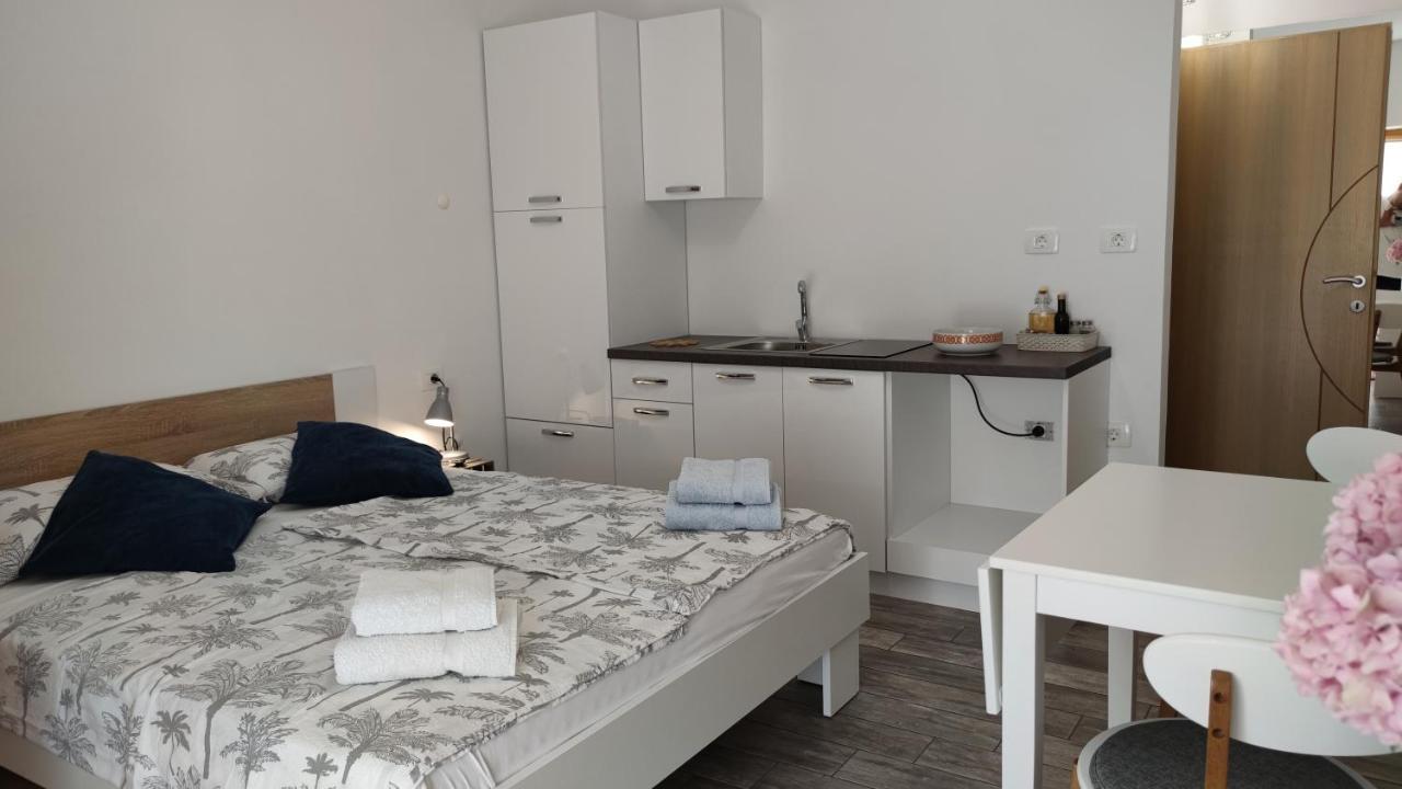 Sea View Olive Retreat Apartment Порторож Екстериор снимка
